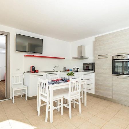 Appartamenti Gaimaro' A 50 M Dalla Spiaggia Àrbatax Exterior foto